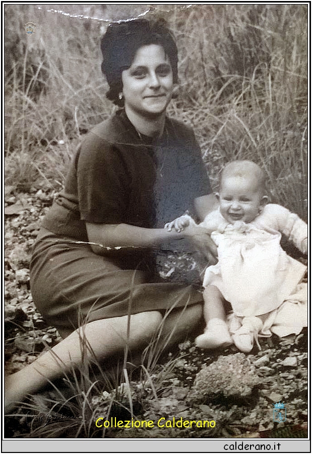 Marilena Accardi con la Mamma.jpg