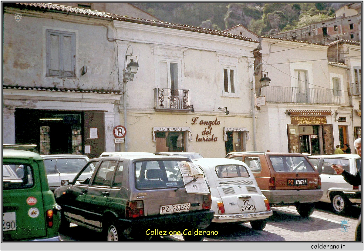 Piazza Buraglia.jpg