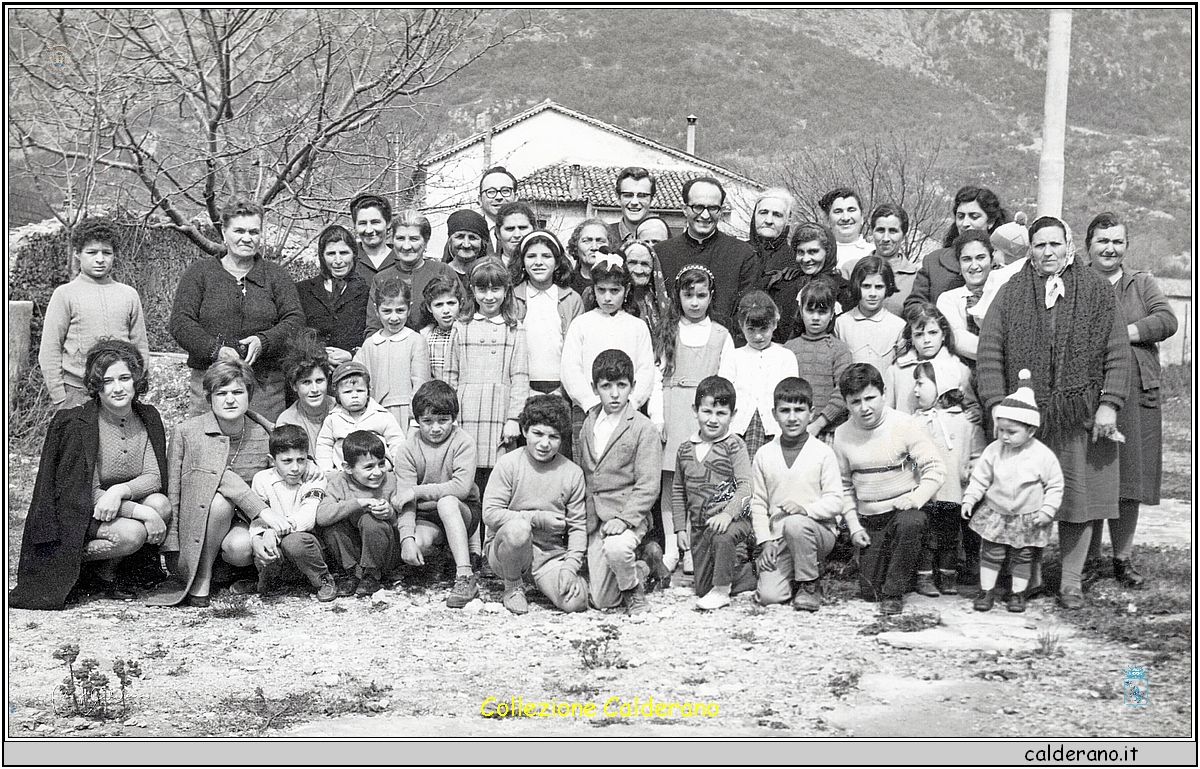 Scuola San Basilio aprile 1969.jpeg