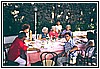 Famiglia Manfredi al ristorante.jpg