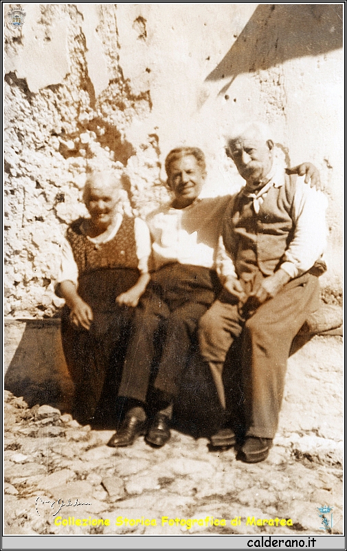 MammaMilia, Alberto e PapaBiasino Agosto 1958.jpeg