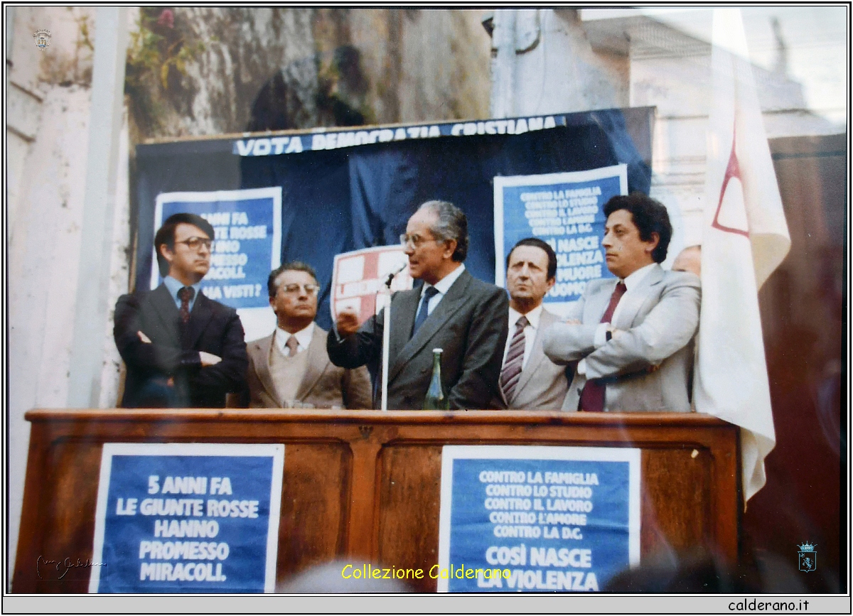 Eugenio De Rosa, Giuseppe Larocca, Emilio Colombo, Antonio Buonomo e Fernando Sisinni.jpg