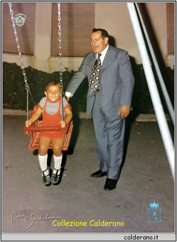 Gianluca e Papa' 9-6-1973.jpg