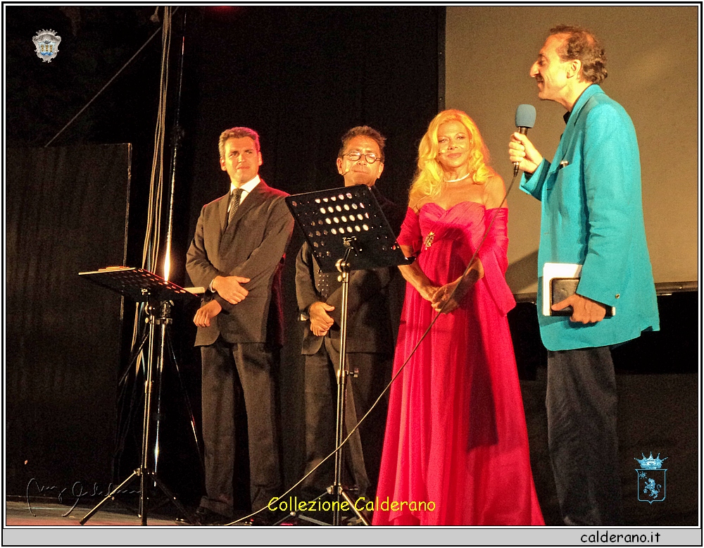 Gregorio Calderano, Pino Strabioli, Sandra Milo e Gennaro Colangelo 30-07-2010.jpg