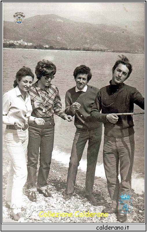 Linda Schettini, Enza Pagliaro, Manlio Schettini e Giannino Limongi - pasquetta 1969.jpg