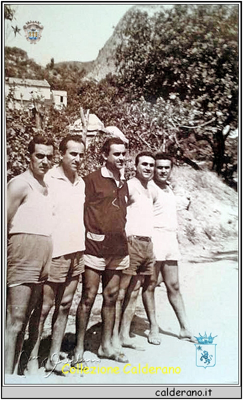 Mimmo, Giovanni, Peppino, Tonino detto Chila' e Biagio Pagliaro.jpg