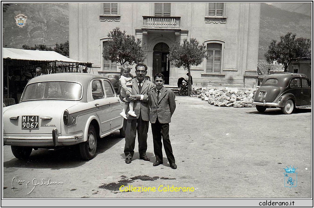 Oscar, Vincenzo e Michele D'Alascio a Piazza dell'Impero.JPG