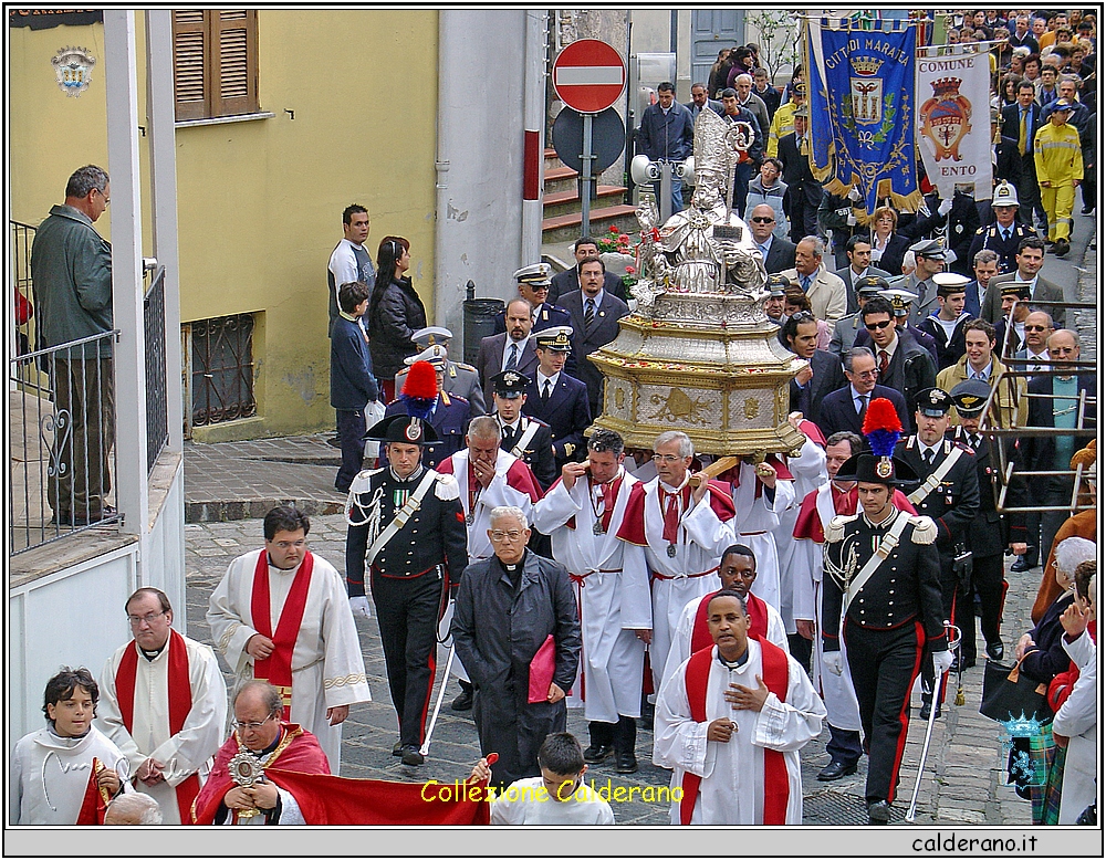 Sabato La Processione del 2004.jpg