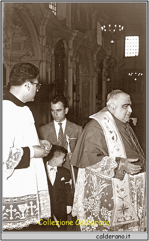 Padre Cerracchio con il Vescovo Federico Pezzullo.jpg