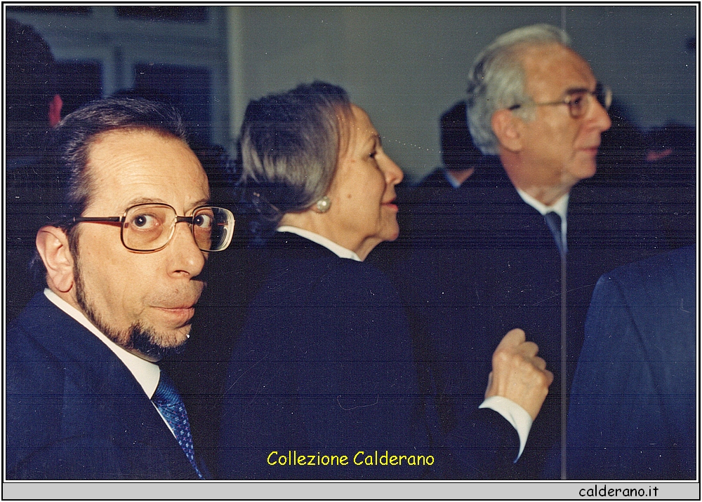 Francesco Sisinni con Nilde Iotti e Il Presidente della Repubblica  Francesco Cossiga.jpeg