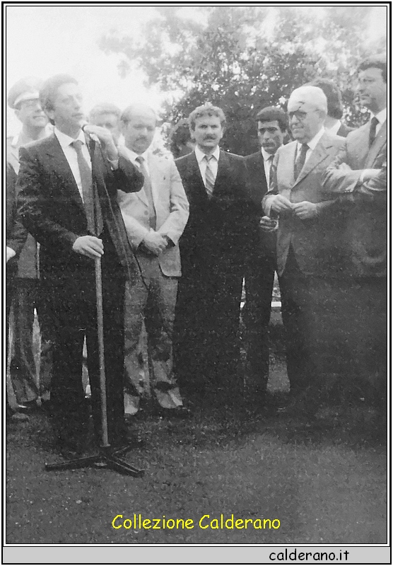 Fernando Sisinni, Antonio Brando, Gerardo Sarsale, Ministro Zamberletti e Eugenio De Rosa.jpg