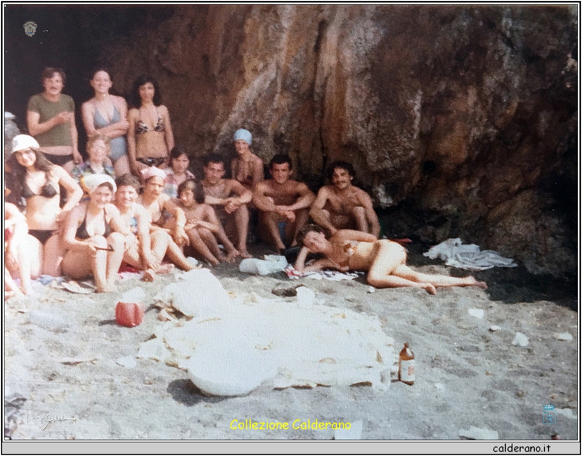 Insieme sulla spiaggia.jpg