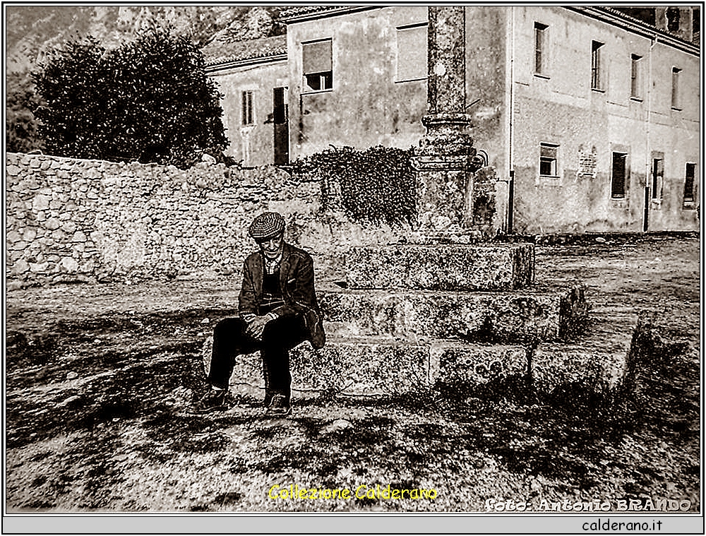 Giuseppe Santaniello alla Croce dei Cappuccini 1980.jpg