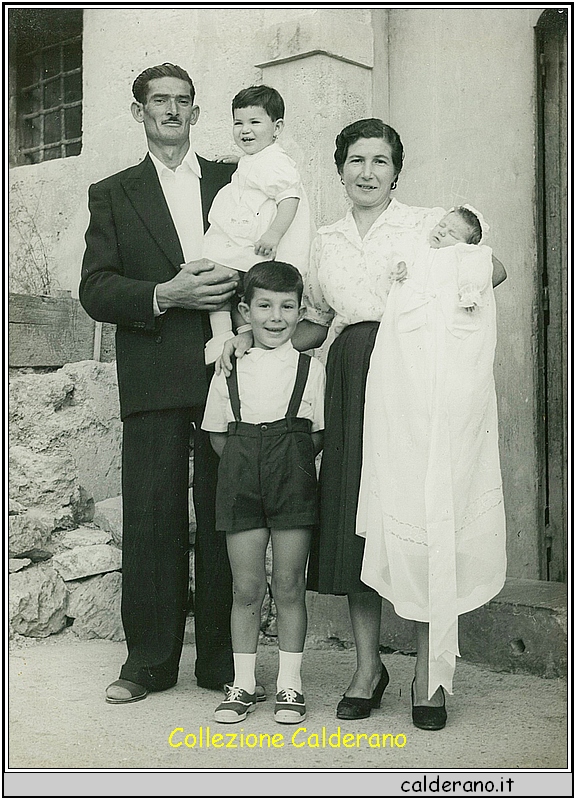 La Famiglia di Gaetano e Nunziatina Brando.JPG