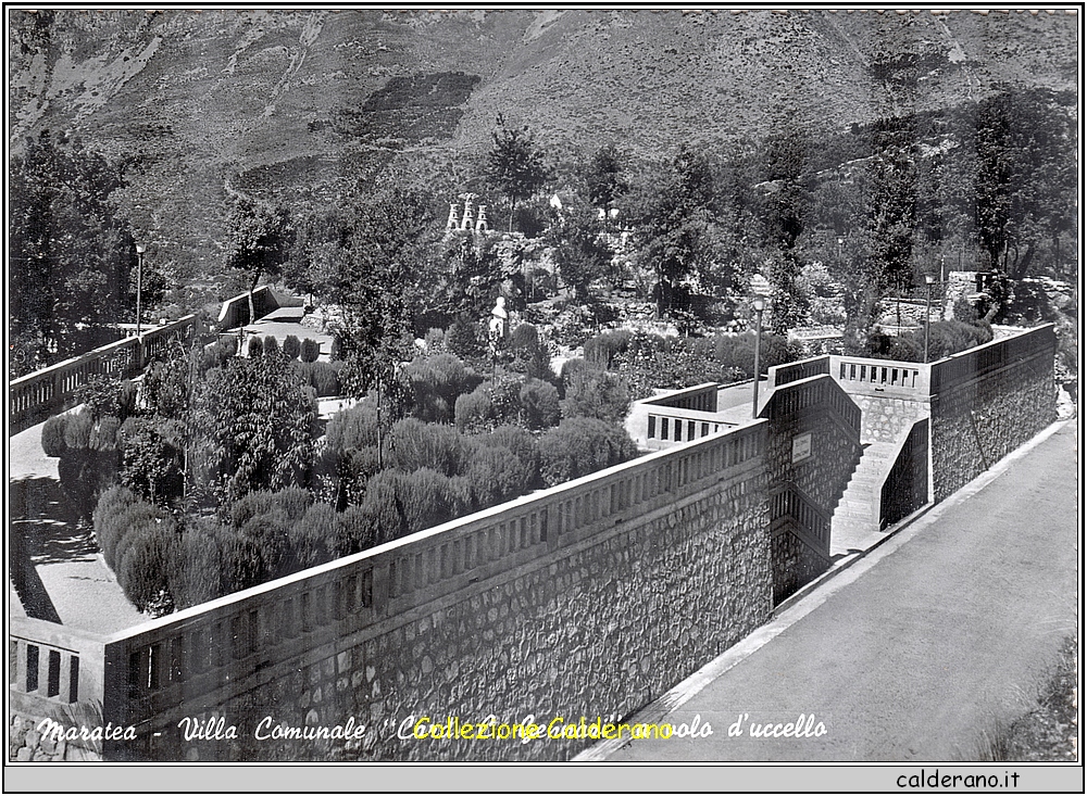 Villa Comunale Cardinale Gennari a volo d'uccello - cartolina.jpeg