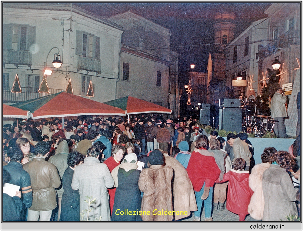 Manifestazione Natalizia in Piazza Buraglia.jpeg