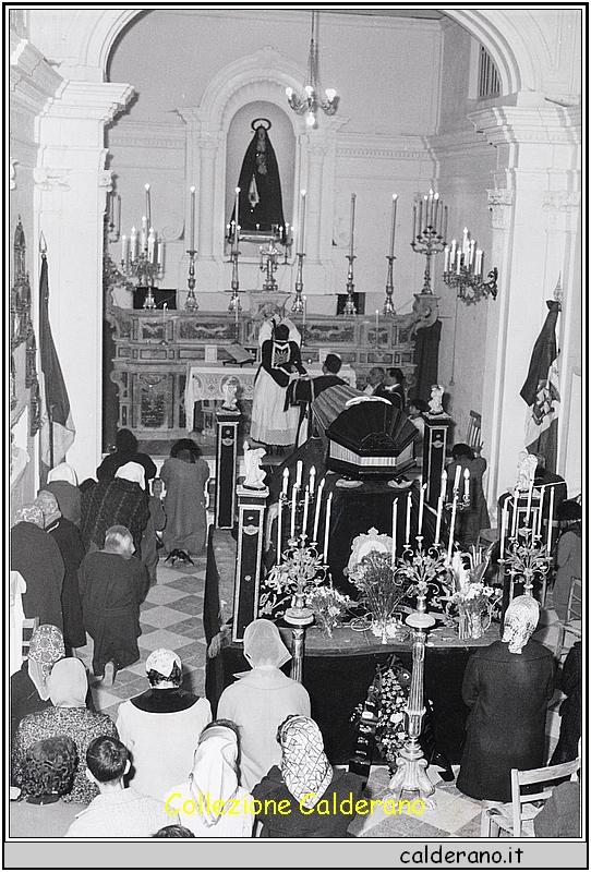 Messa Funebre nella Chiesa dell'Addolorata.jpeg