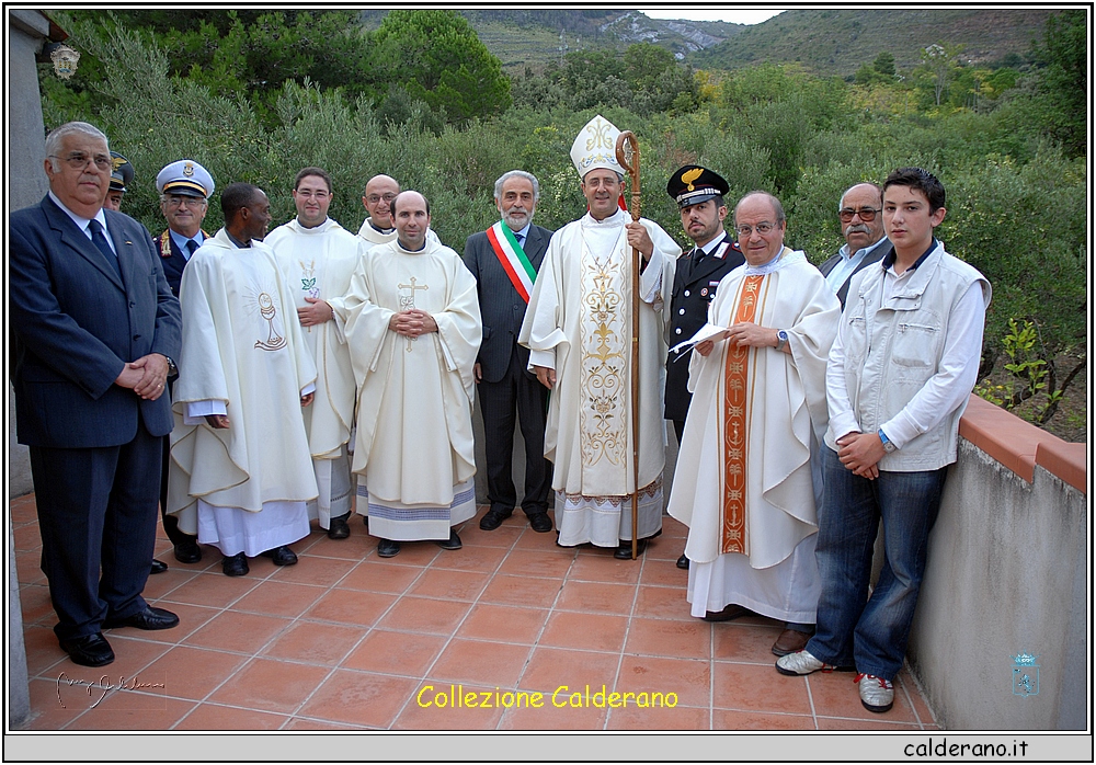 Riapertura Chiesa Marina col Sindaco Mario di Trani e S.E. il Vescovo Monsignor Nole' 020.jpg