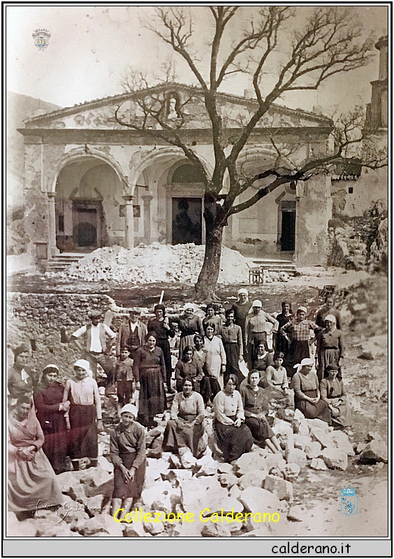 Costruzione strada al Castello 1939.jpg