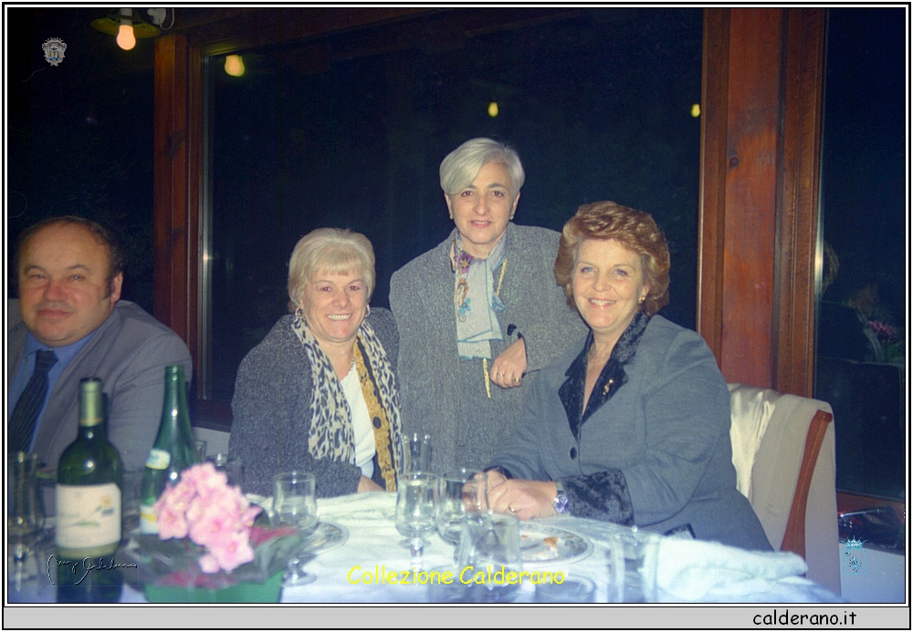 Biagio, Enza, Maria e Marisa 1999.jpeg