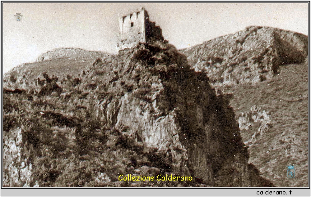 Torre Caia o Caina.JPG