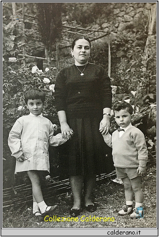 Carmelina, Maria e Raffaele.jpg