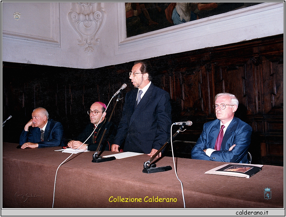 Francesco Sisinni premiato alla Certosa di Padula.jpeg