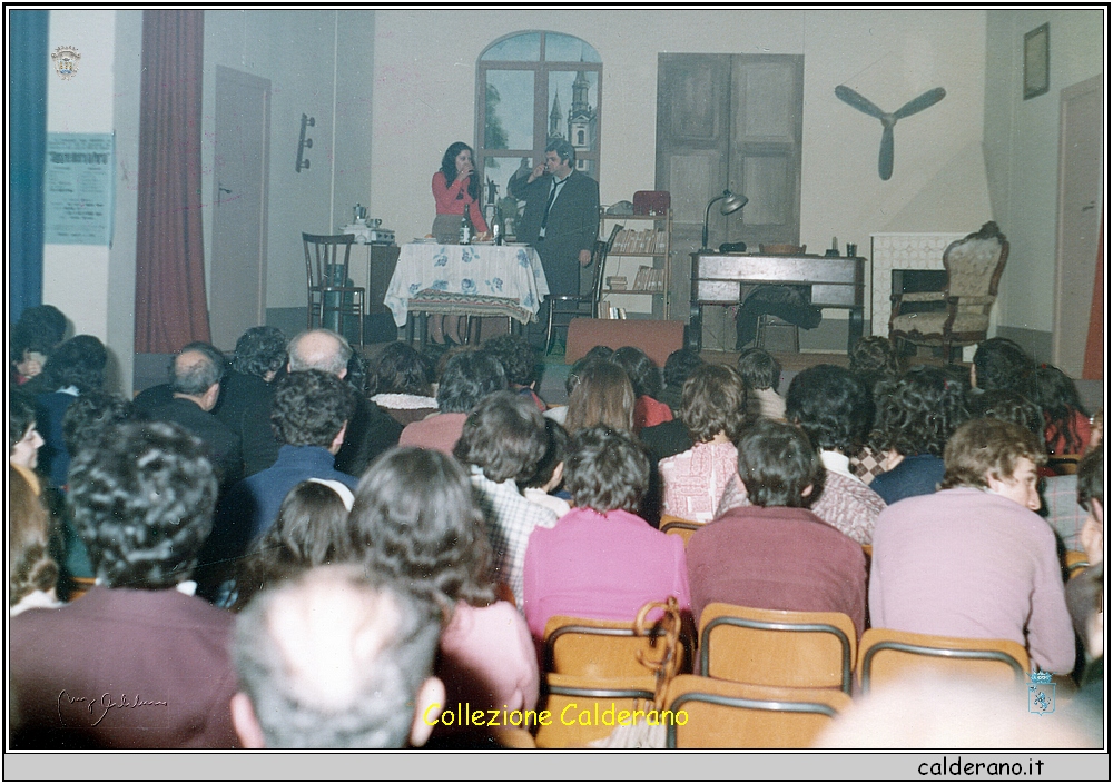 Rosa Di Trani e Francesco Gambardella recitano al teatro degli Oblati 1974.jpeg