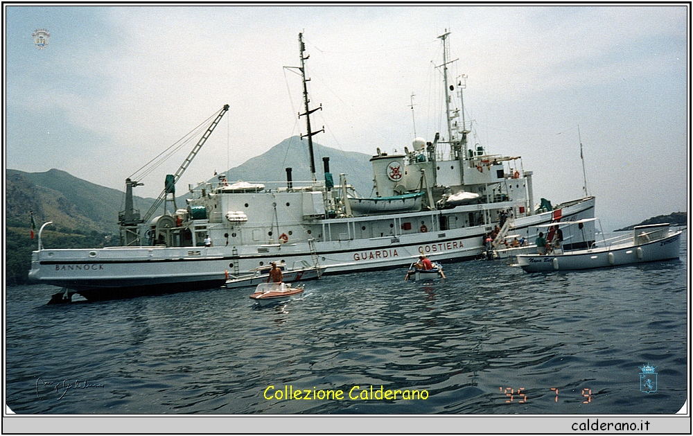 Sopralluogo della Guardia Costiera con la nave Bannock agosto 1995 7.jpeg