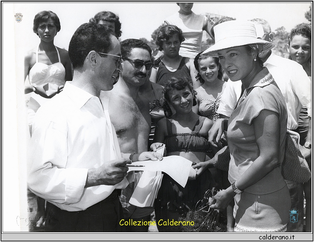 Silvana Pampanini  e la finale Nazionale Leve Azzurre Stelle e Delfini 2 Agosto 1972.jpeg