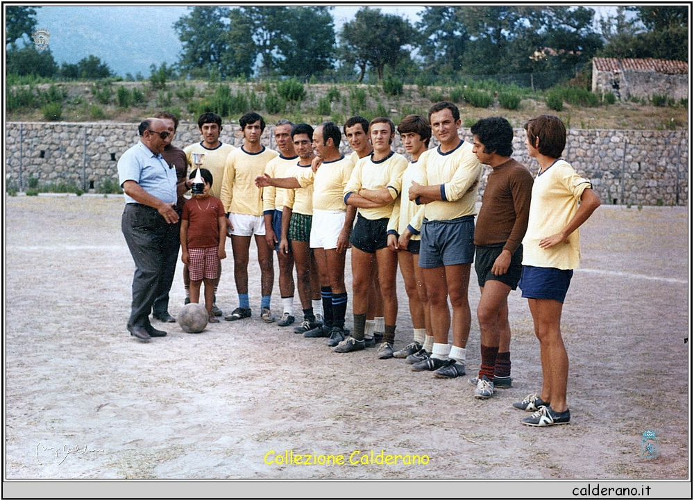 Calcio Maratea allo Stadio San Nicola 1971.jpeg