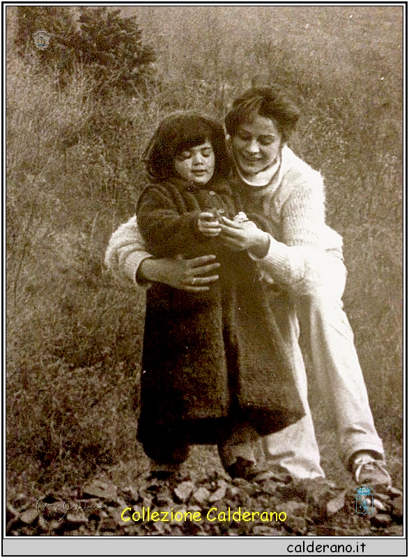 La piccola Cristina Gosti e Teresa Maimone.jpg