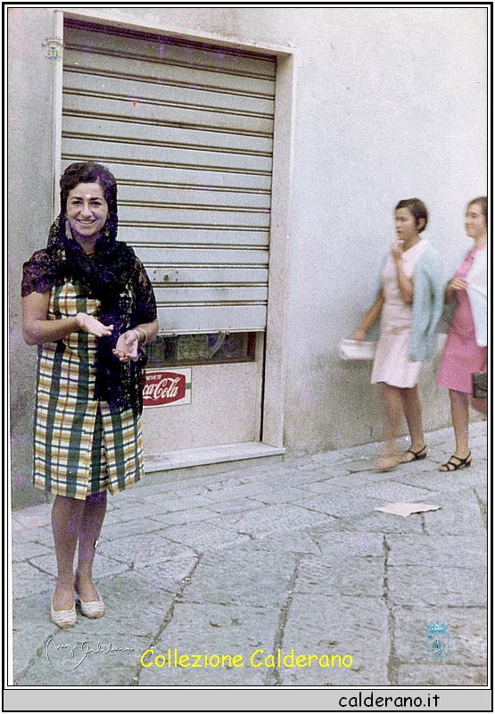 Carmelina in Piazza Buraglia.jpeg