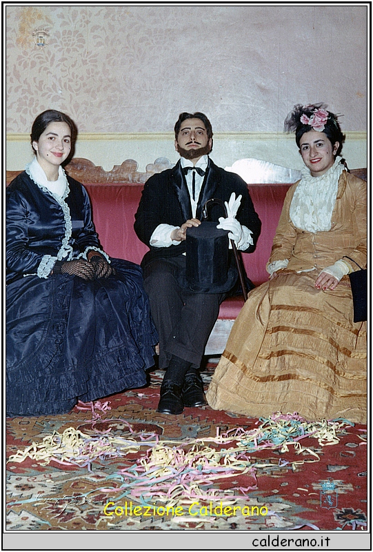 Maria Gambardella, Fernando Sisinni e Carmelina Mazzeo 1970.jpeg