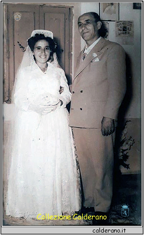 Sposi Maria Ascens. Panza e Giovanni Di Mingo  26.7.1958 vestito sposa confezionato dalla signora Calderano.jpg