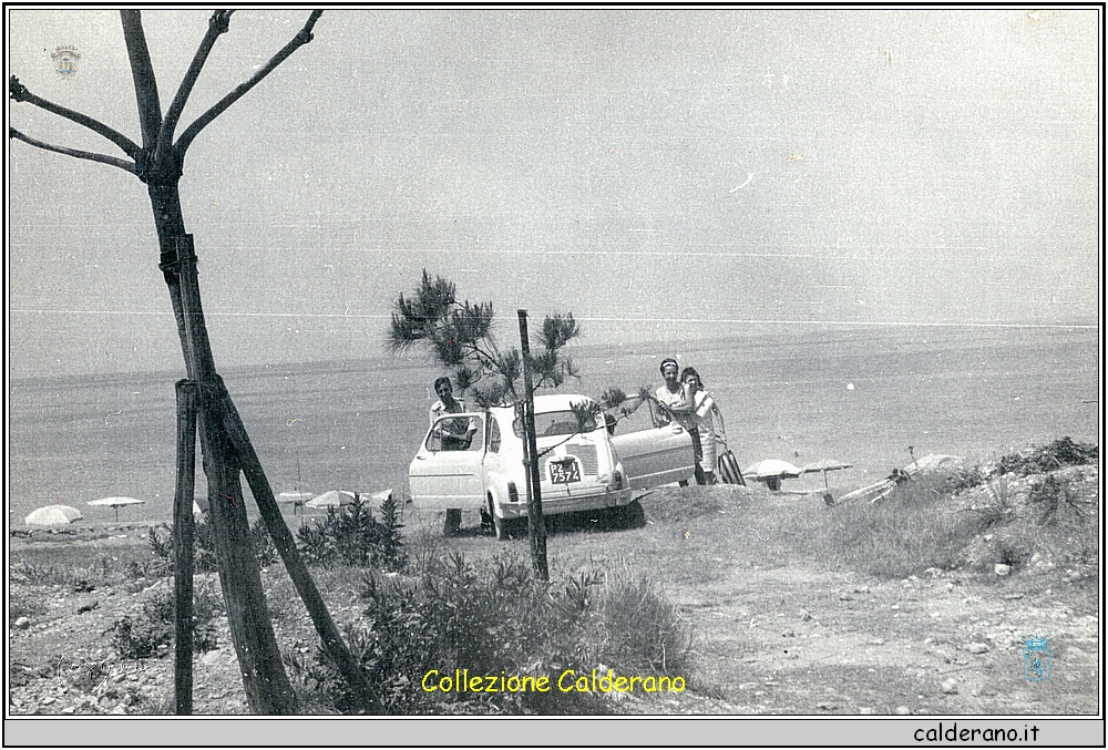 Sulla spiaggia con la 600 .jpeg