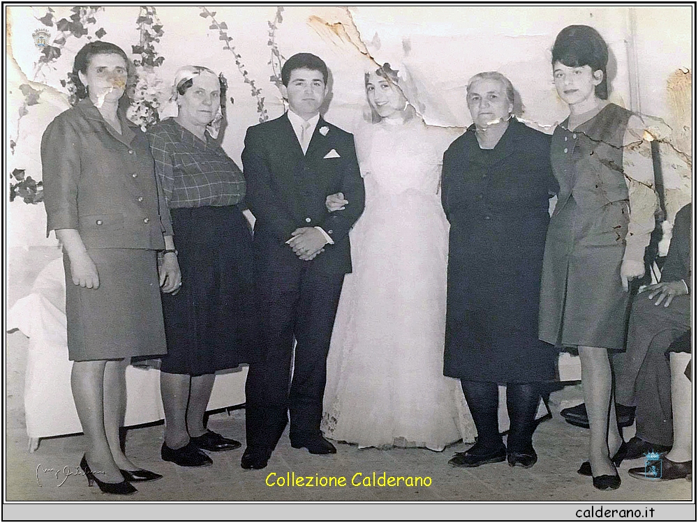 Matrimonio con Vincenza D'Alascio, Teresa Limongi, Mario Niglio, Maria Teresa Gambardella, Giovannina (Gianna) Limongi e Giovanna Limongi.jpg