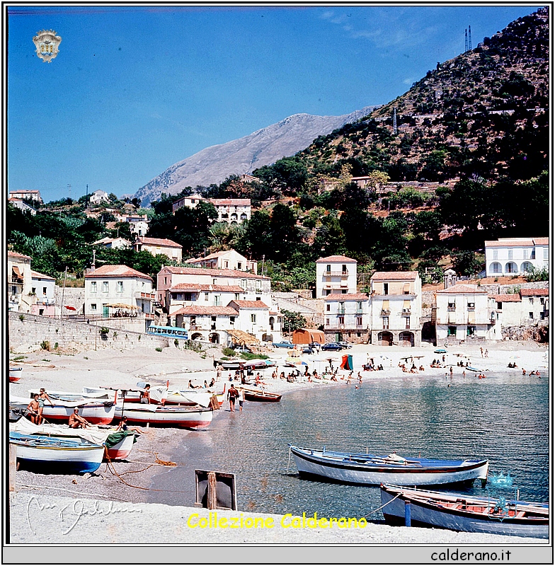 La spiaggia del Porto - Dia di A. Crispo.jpg