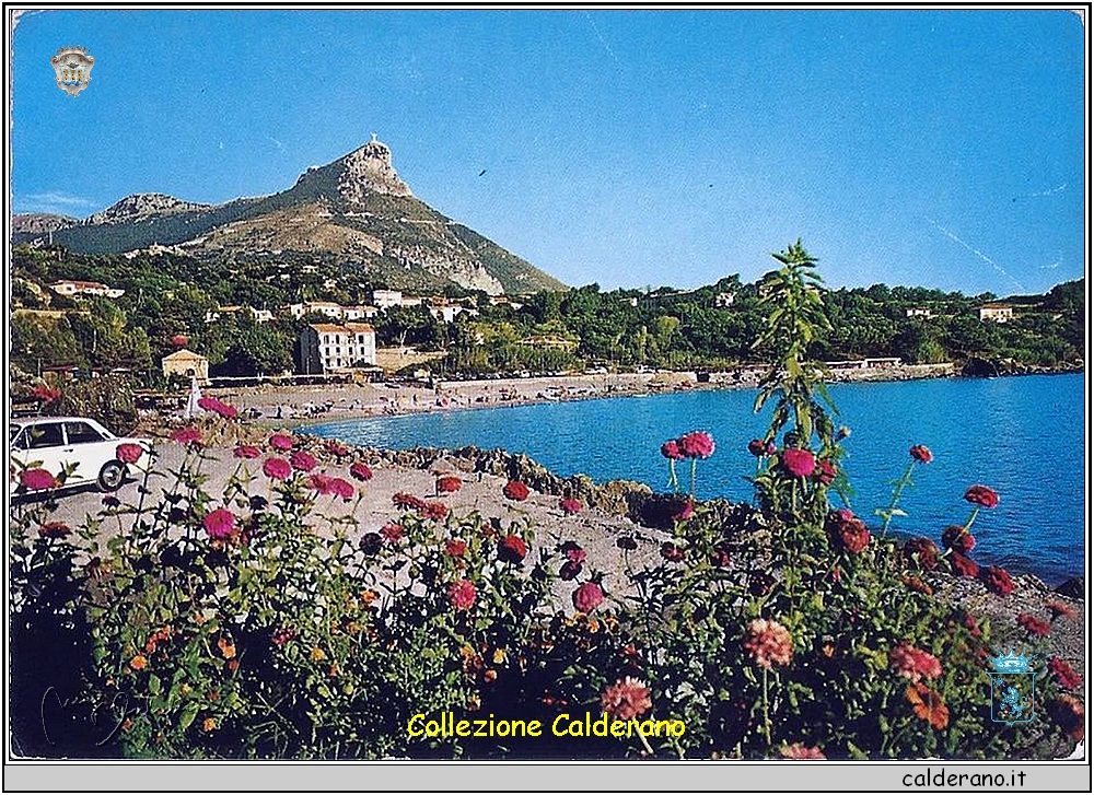 Cartolina anni '70 Maratea - Spiaggia di Fiumicello.jpg