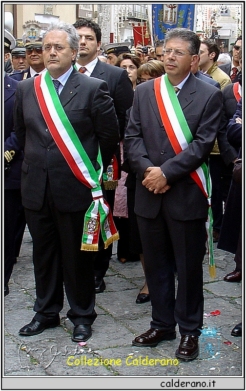 Sindaco Giuseppe Schettino e il Sindaco di Carosino - 2792 08-05-2004.jpg