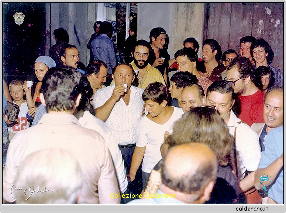 Festeggiando l'apertura dell'Enoteca 21-07-1979.JPG