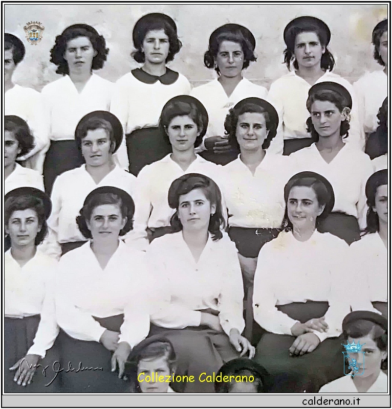 Ragazze dell'Azione Cattolica di Massa.jpg