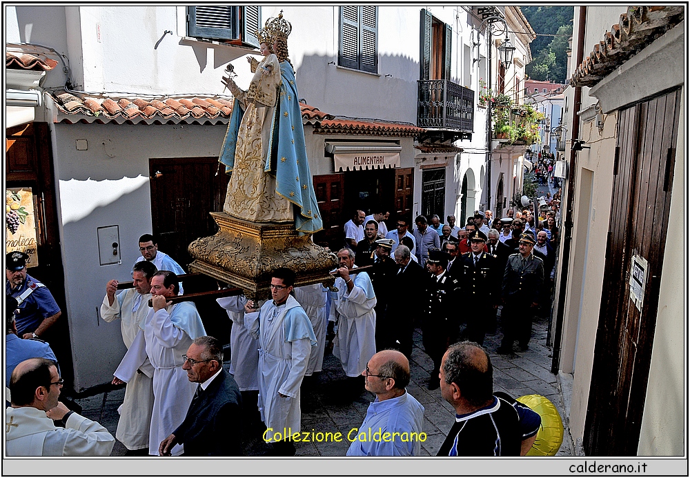 La Madonna del Rosario in Processione 03-10-2010.jpg