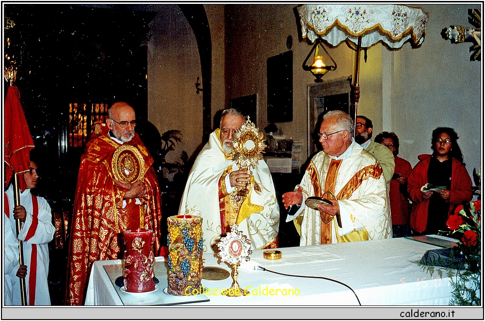 Sante quarantore nella Basilica di San Biagio di S.E. Nerdes Bedros XIX Patriarca degli Armeni Cattolici della Cilicia - 2001.jpg