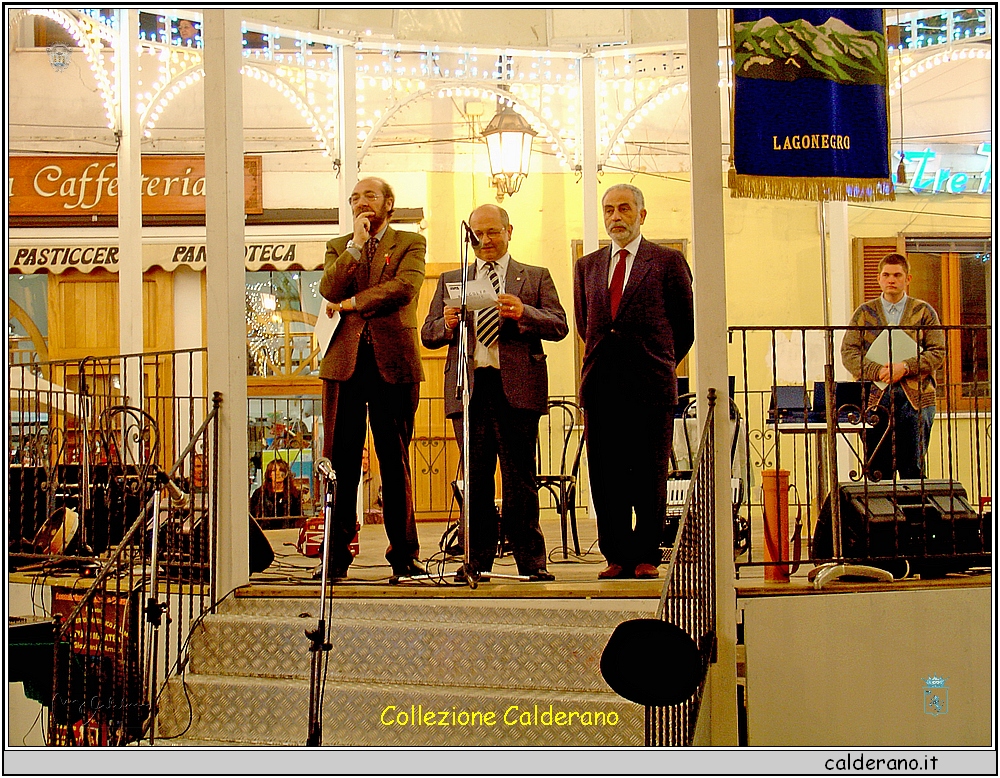 Francesco Brando, Antonio Brando e il Sindaco Franco Ambrosio 2006 DSC03034.JPG