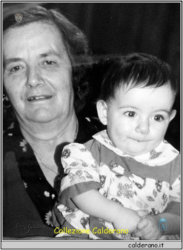 Maria Cupo con la Nonna.jpg