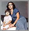 Manuela Marota e la mamma Giovanna Accardi.jpg