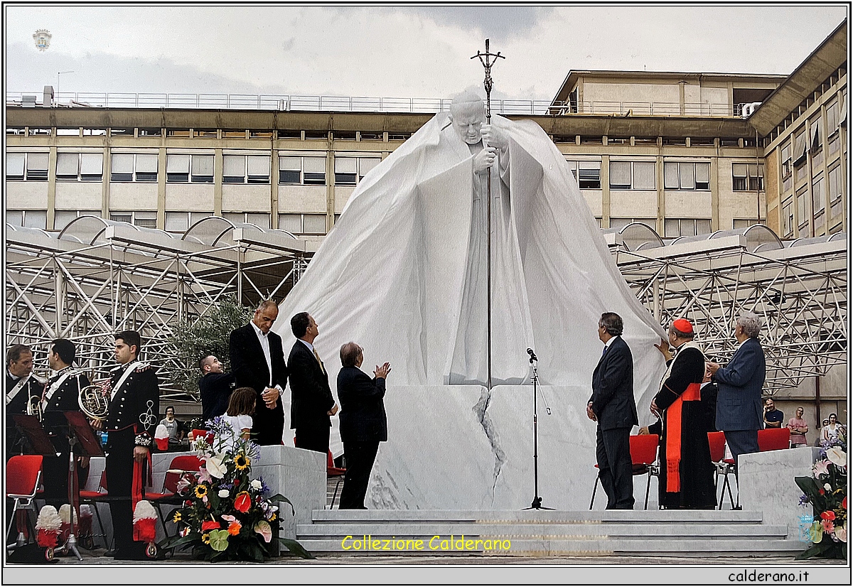 Francesco Sisinni all'inaugurazione della Statua di Giovanni Paolo II - Galleria Giovanni Paolo II Policlinico Gemelli IMG_1616.jpg