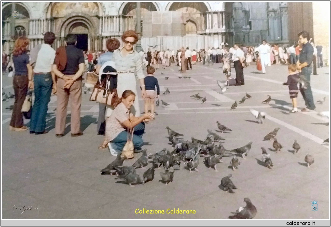 Maria Vittoria Schettino con la mamma a Venezia.jpg