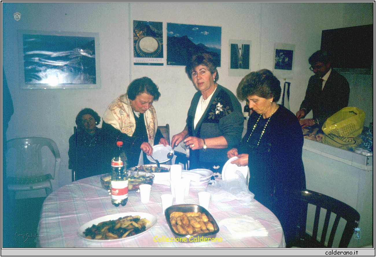 Ione Limongi, Raffaella Ninuccia Di Benedetto, Lina Esposito, Vittoria Santoro ed Eugenio De Rosa.jpeg